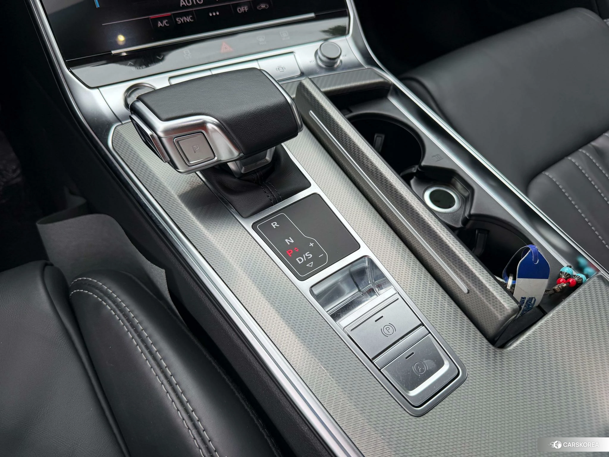 Audi A6L id 4454124 из Китая 12