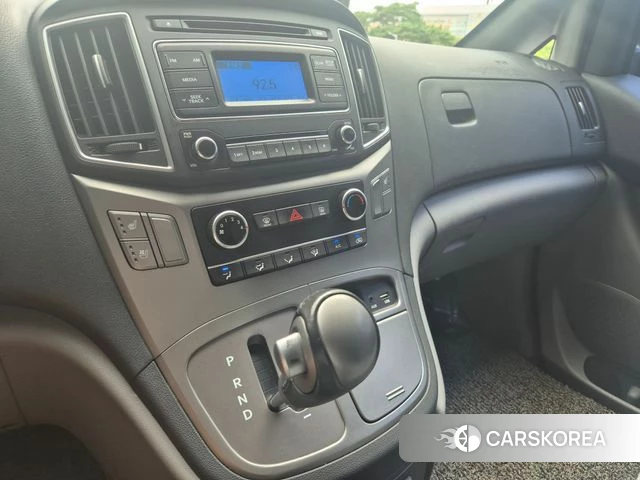 Hyundai The New Grand Starex id 4595113 из Кореи 19