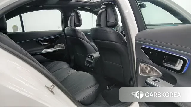 Mercedes-Benz E-Class W214 id 3533247 из Кореи 16