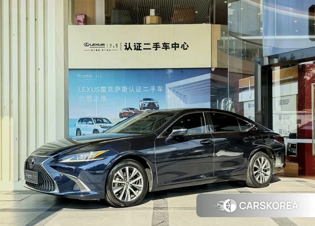Lexus ES id 4314231 из Китая 10