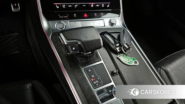 Audi A6 (C8) id 3807685 из Кореи 19