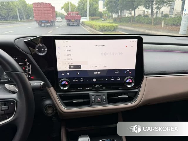 Lexus ES id 4374558 из Китая 12