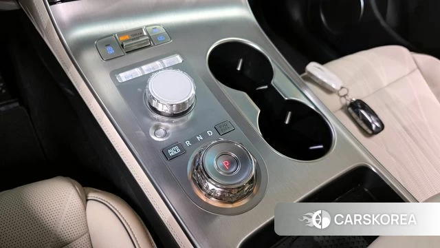 Genesis GV70 id 3841365 из Кореи 19