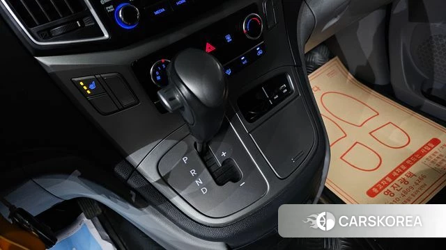 Hyundai The New Grand Starex id 4188099 из Кореи 29