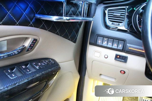 Kia The New Carnival id 3873439 из Кореи 19