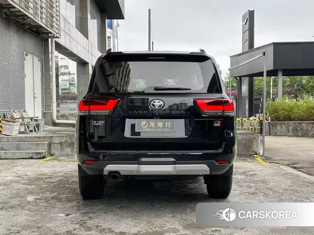 Toyota Land Cruiser (imported) id 4262538 из Китая 19