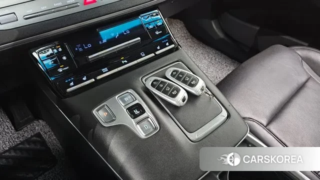 Hyundai The New Grandeur IG id 3017612 из Кореи 19