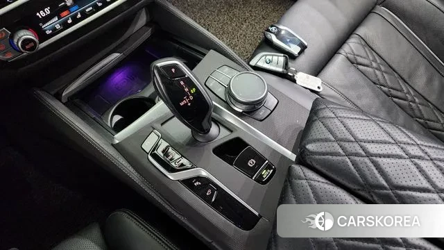 BMW 5 Series (G30) id 2980352 из Кореи 19