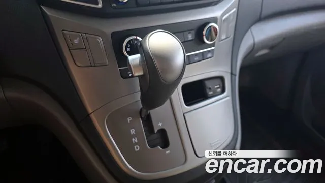 Hyundai The New Grand Starex id 2833655 из Кореи 19