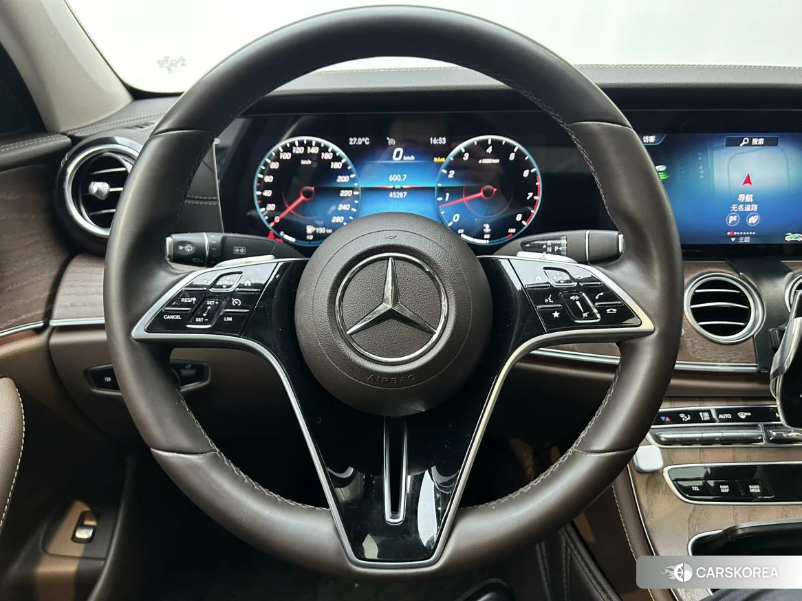 Mercedes-Benz E-class id 4455344 из Китая 19