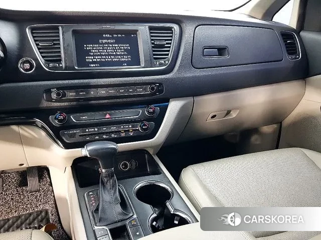 Kia The New Carnival id 3476753 из Кореи 19