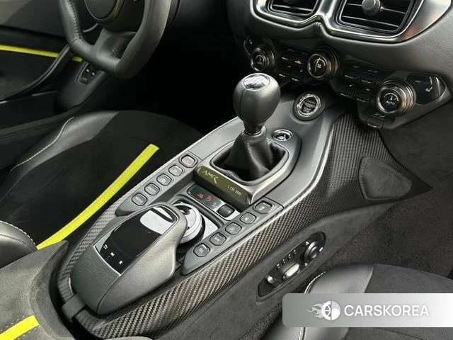 Aston Martin Vantage 2nd Generation id 3954768 из Кореи 19