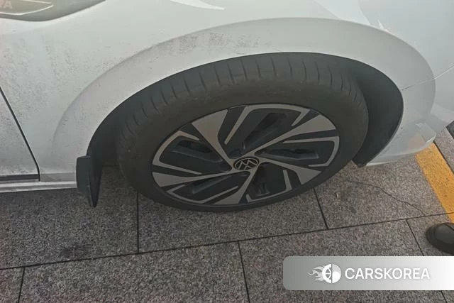 Volkswagen Bora id 4307356 из Китая 16