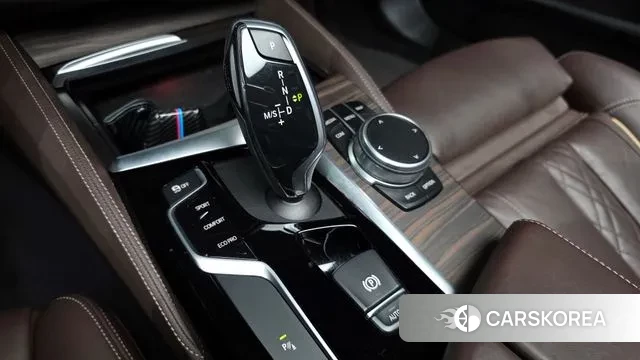 BMW 5 Series (G30) id 3562541 из Кореи 19