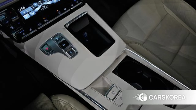 Hyundai The New Grandeur IG Hybrid id 4494952 из Кореи 29