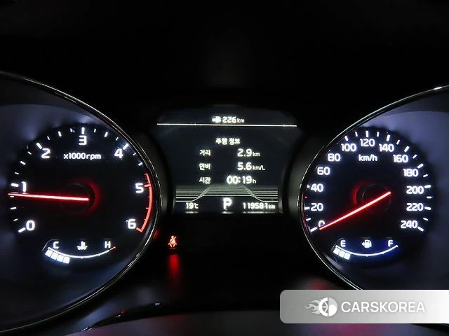 Kia The New Carnival id 4285919 из Кореи 19