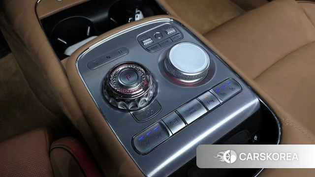 Genesis G90 (RS4) id 3865496 из Кореи 19