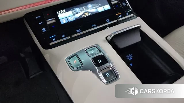 Hyundai The New Grandeur IG Hybrid id 3218940 из Кореи 19