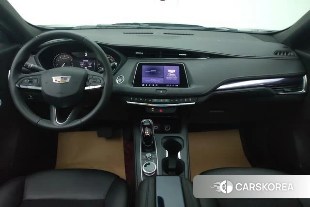 Cadillac XT4 id 3804955 из Китая 16