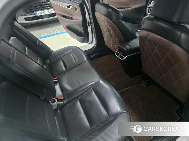 Hyundai The New Grandeur IG id 4677376 из Кореи 13