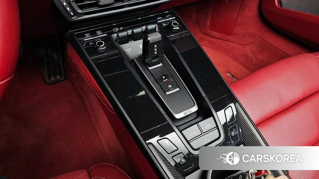 Porsche 911(992) id 4871521 из Кореи 19