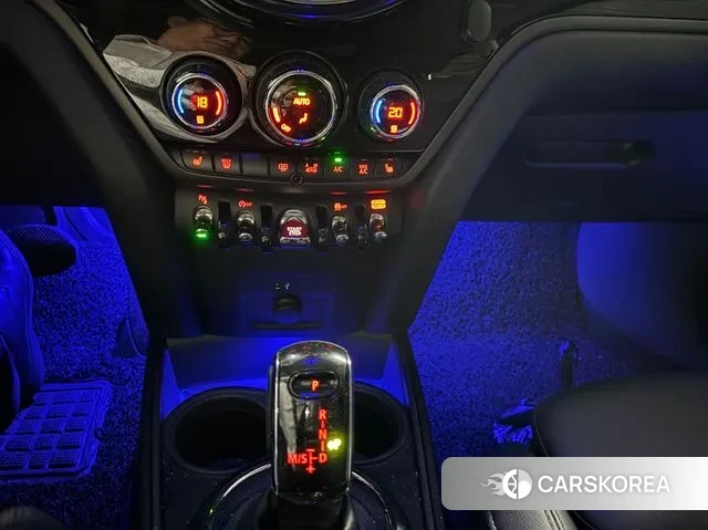 Mini Cooper D Countryman id 3058627 из Кореи 12