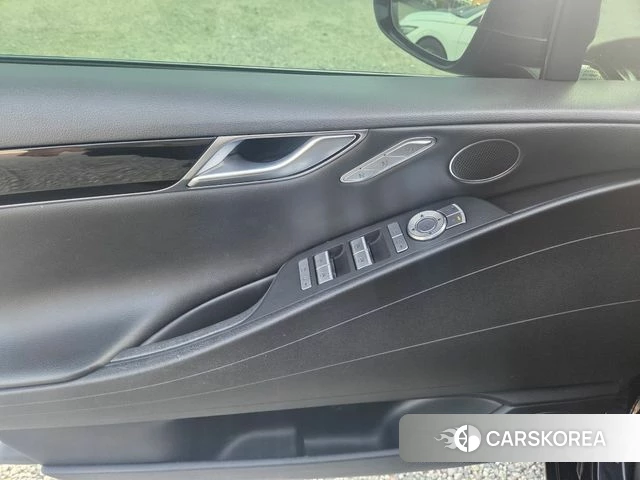 Genesis G80 (RG3) id 4316793 из Кореи 14