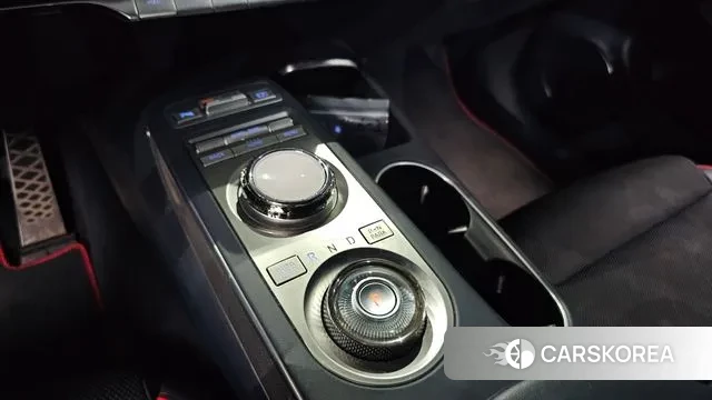 Genesis GV70 id 2975433 из Кореи 19