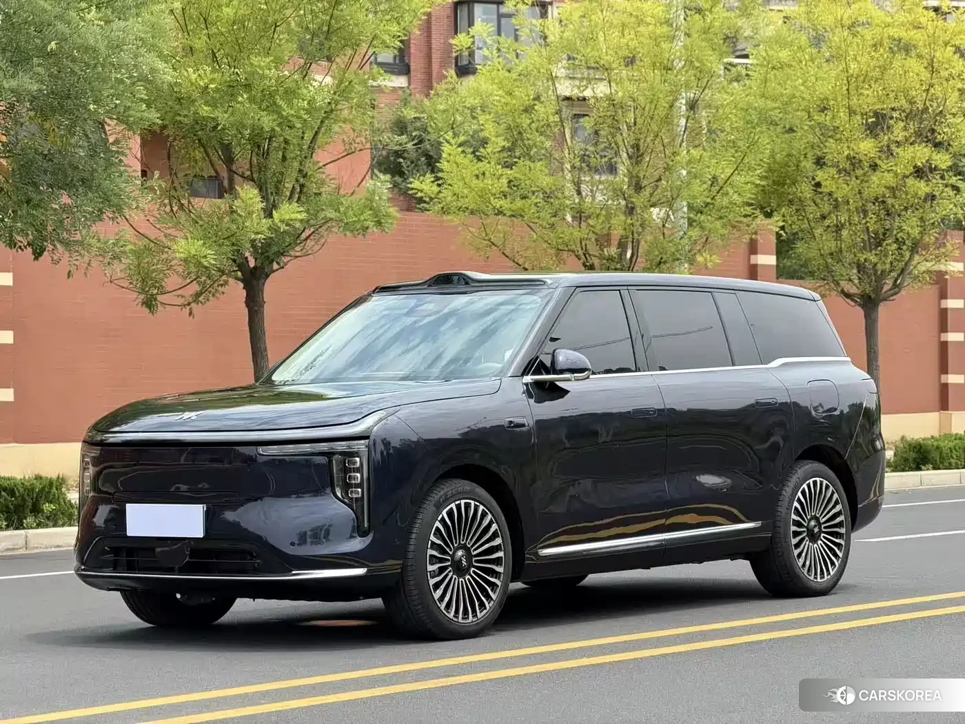 Zhiji Automobile Zhiji LS9 id 4565146 из Китая 9