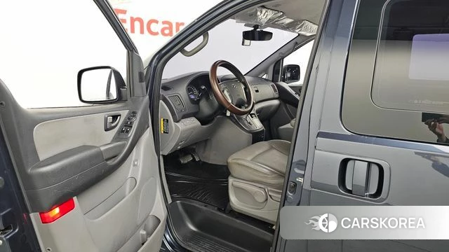 Hyundai The New Grand Starex id 4325879 из Кореи 30