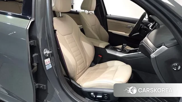 BMW 3 Series (G20) id 3621807 из Кореи 19