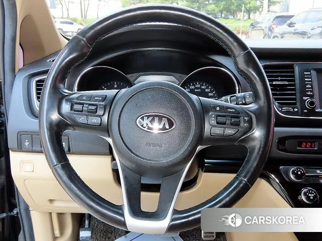 Kia The New Carnival id 4577161 из Кореи 19