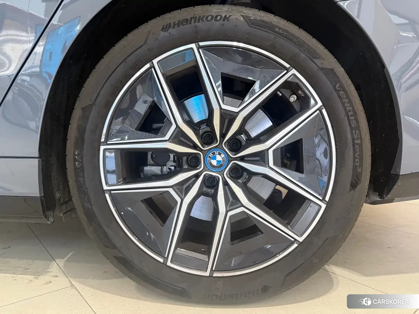 BMW i5 id 4570285 из Китая 12