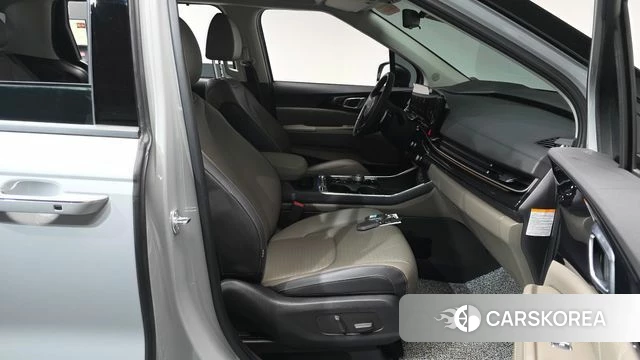 Kia The New Carnival 4th Generation id 3883100 из Кореи 19