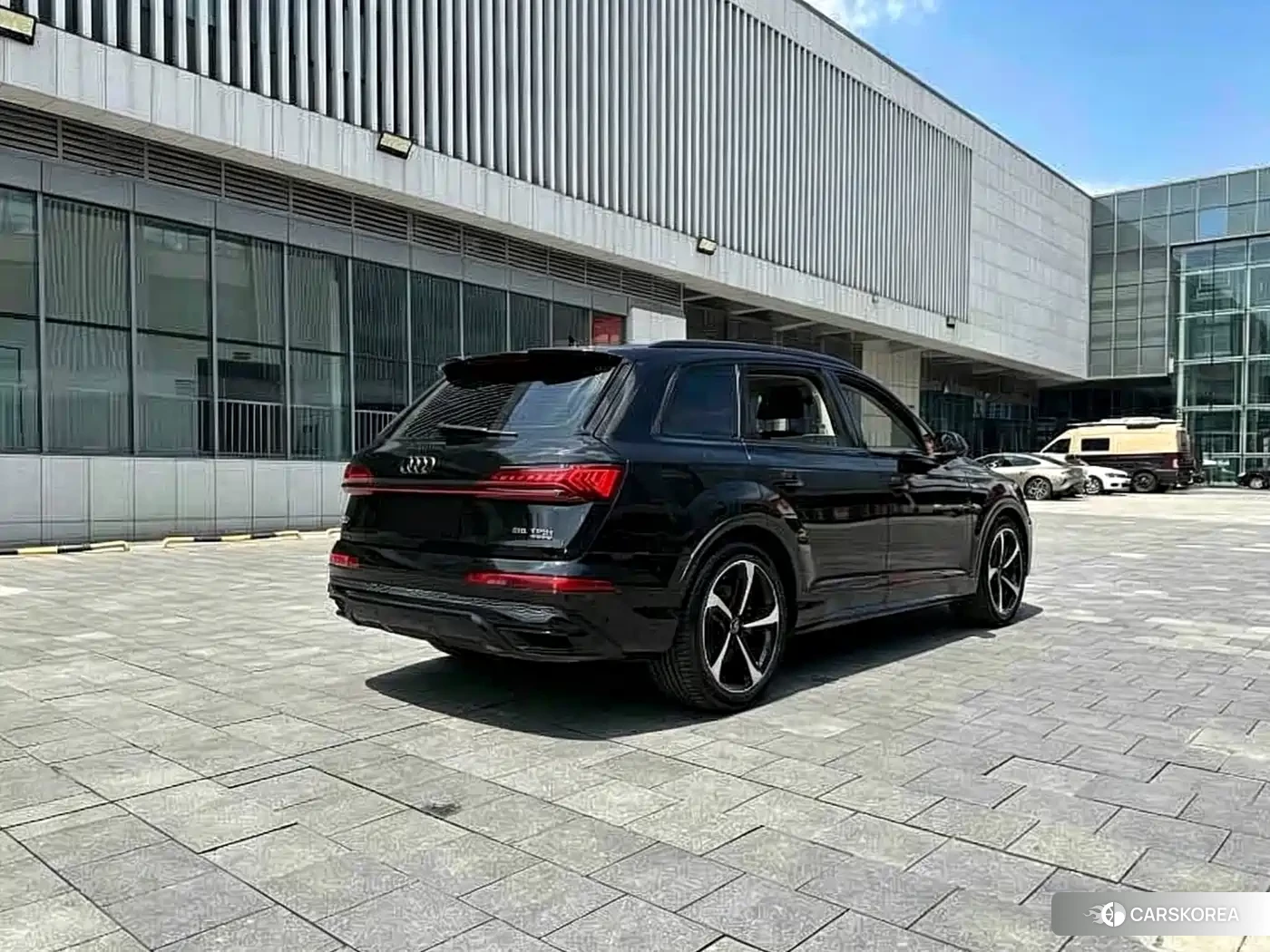 Audi Q7 id 4679978 из Китая 10