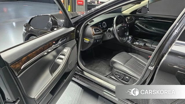Genesis G90 id 4502377 из Кореи 30