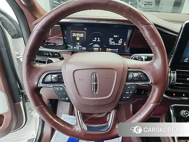 Lincoln Navigator 4th generation id 3646948 из Кореи 17