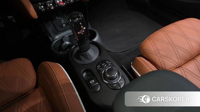 Mini Cooper S id 4730265 из Кореи 29