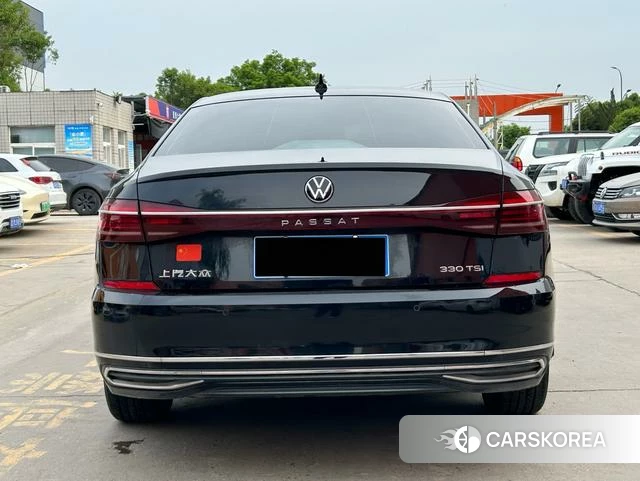 Volkswagen Passat id 4263845 из Китая 9