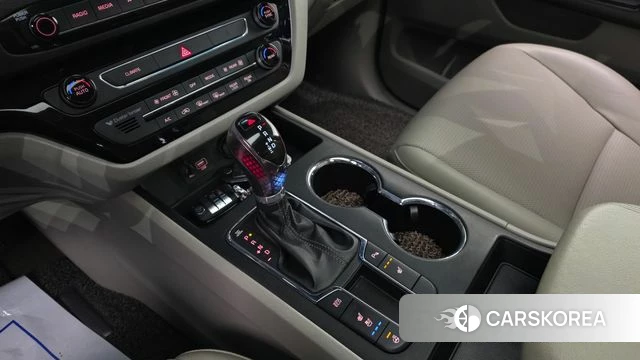 Kia The New Carnival id 3886083 из Кореи 19