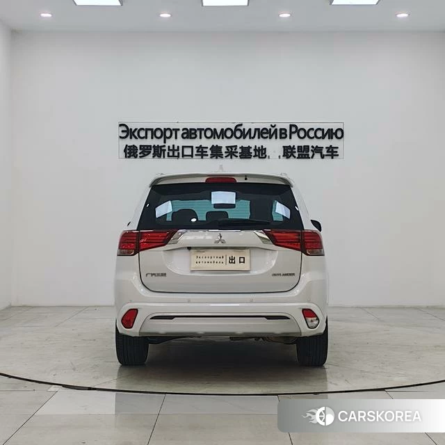 Mitsubishi  Outlander id 4253792 из Китая 16