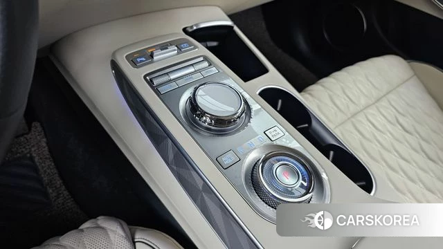 Genesis GV70 id 4186160 из Кореи 33