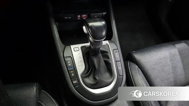 Kia Come New K3 id 3368885 из Кореи 19