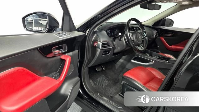 Jaguar F-PACE id 4490749 из Кореи 32