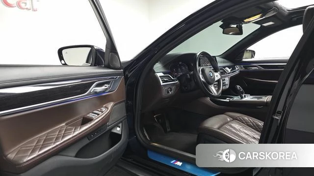 BMW 7 Series (G11) id 4619446 из Кореи 39