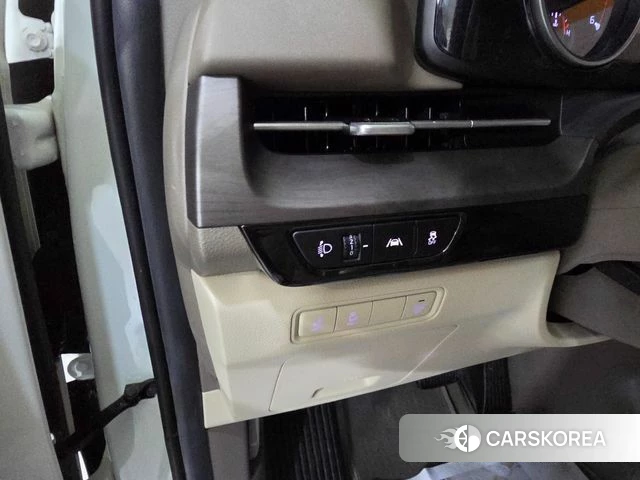 Kia Carnival 4th generation id 4366385 из Кореи 19
