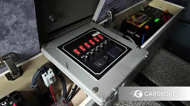 Hyundai The New Grand Starex id 3598716 из Кореи 19