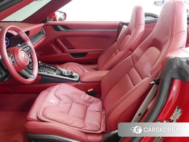 Porsche 911(992) id 3088113 из Кореи 19