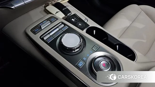 Genesis GV70 id 3565720 из Кореи 19