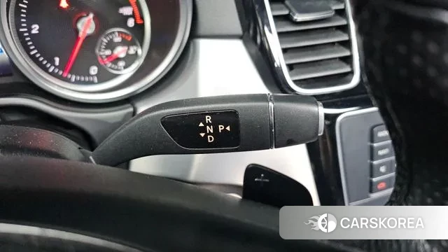 Mercedes-Benz GLE - Class W166 id 3737099 из Кореи 19